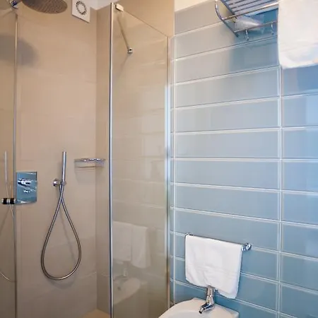 Hotel Montecristo 4*