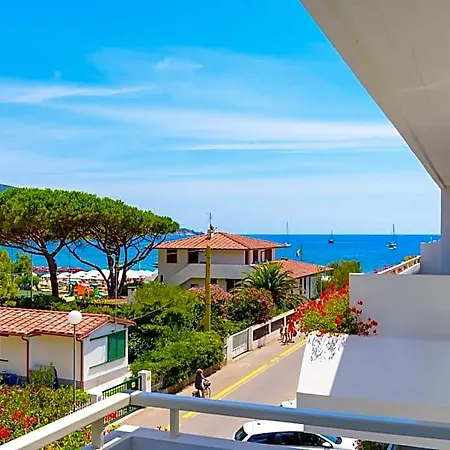 Montecristo Hotel