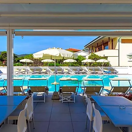 Montecristo 4* Marina di Campo