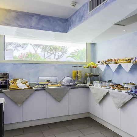 מלון Montecristo