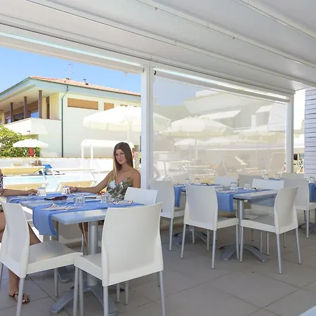 Montecristo Hotel 4*