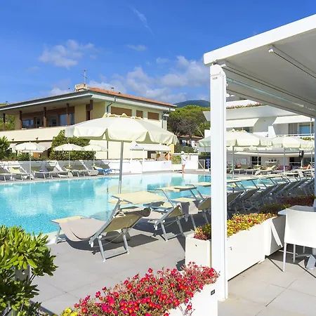 Montecristo Hotel 4*