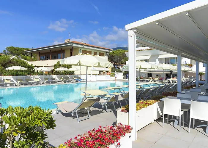 Montecristo Hotel 4*