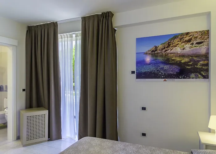 Hotel Montecristo 4*